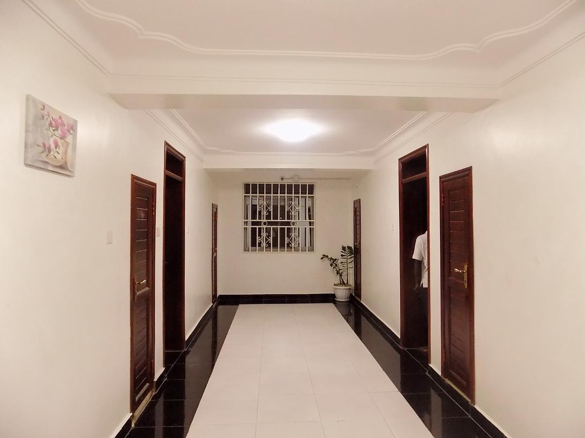 Sunrise Hotel Кампала Екстер'єр фото