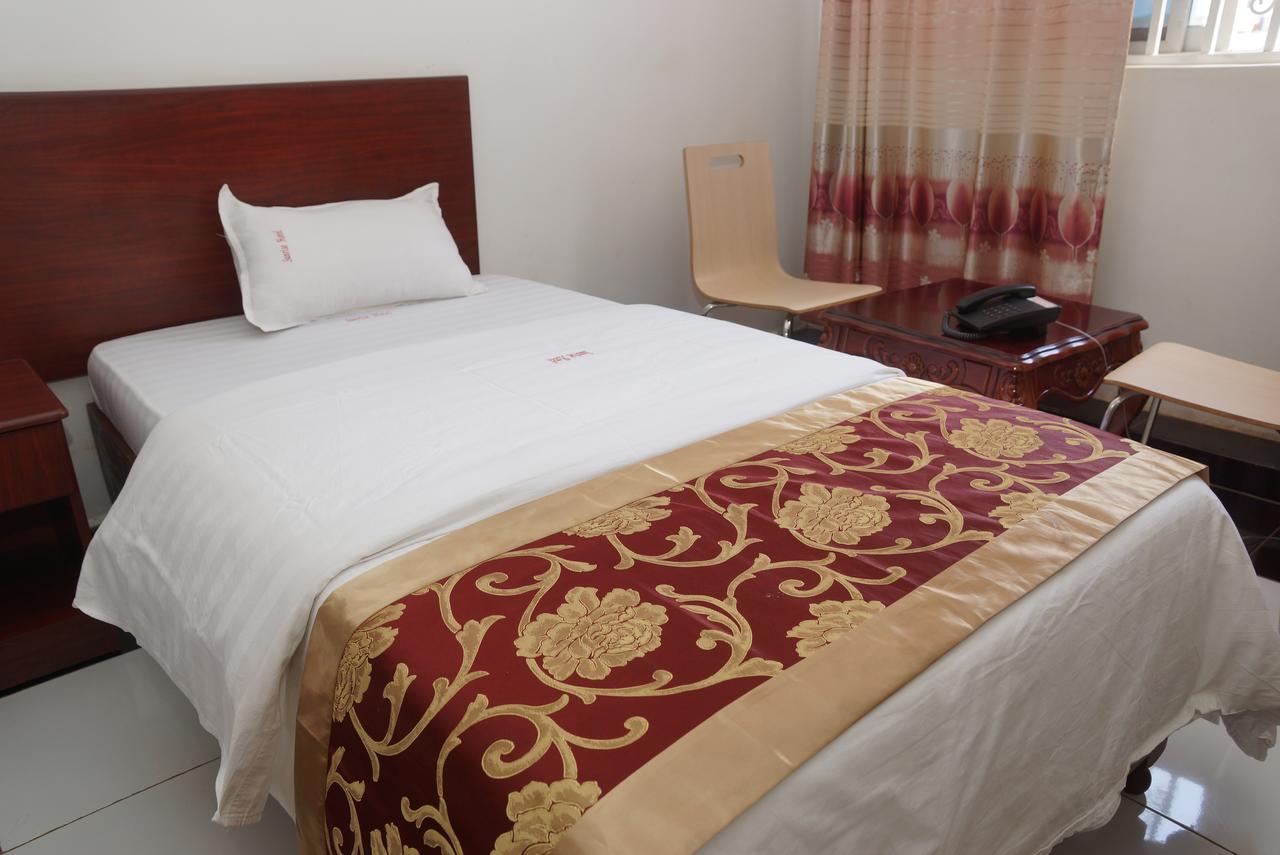 Sunrise Hotel Кампала Екстер'єр фото